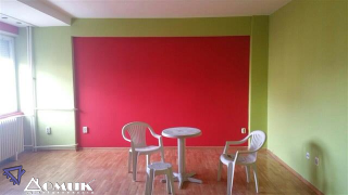 256746