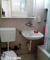 257647