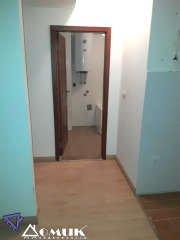 258304