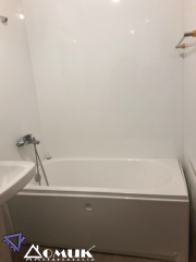 258306