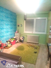 258385