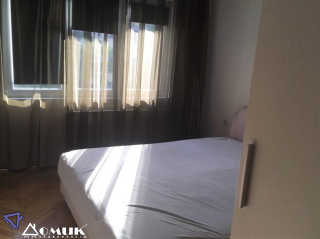 266577