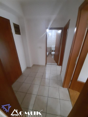 267418
