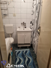 268158