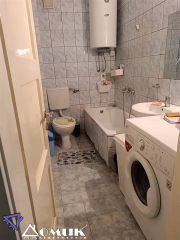 268307