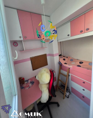 270253