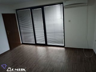 270731