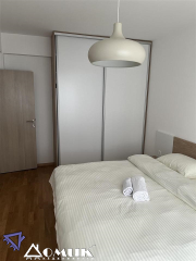 270851