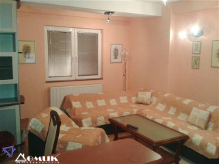 4526