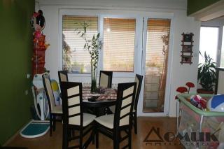 5332