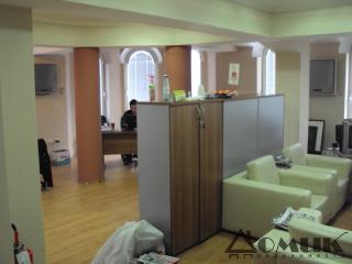 6493