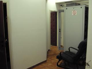 6493