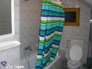 7713
